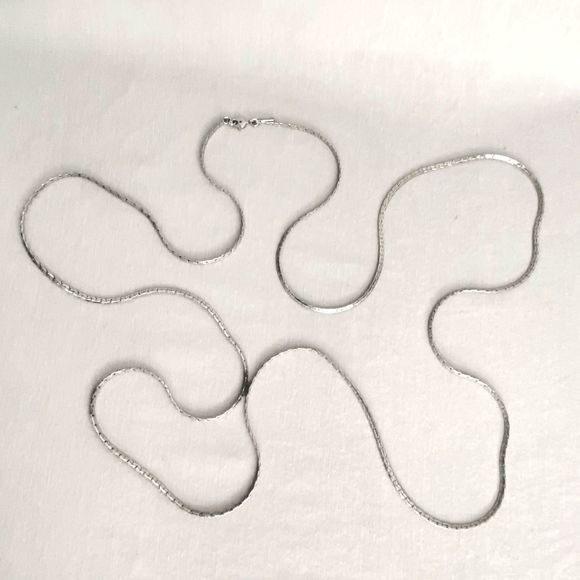 Monet Opera Necklace Silver Tone Flat Cobra Variation Links - Picture 3 of 8